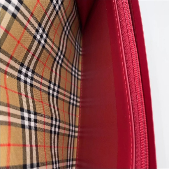 Authentic Burberry Red nova check Women's Wallet - Picture 5 of 13